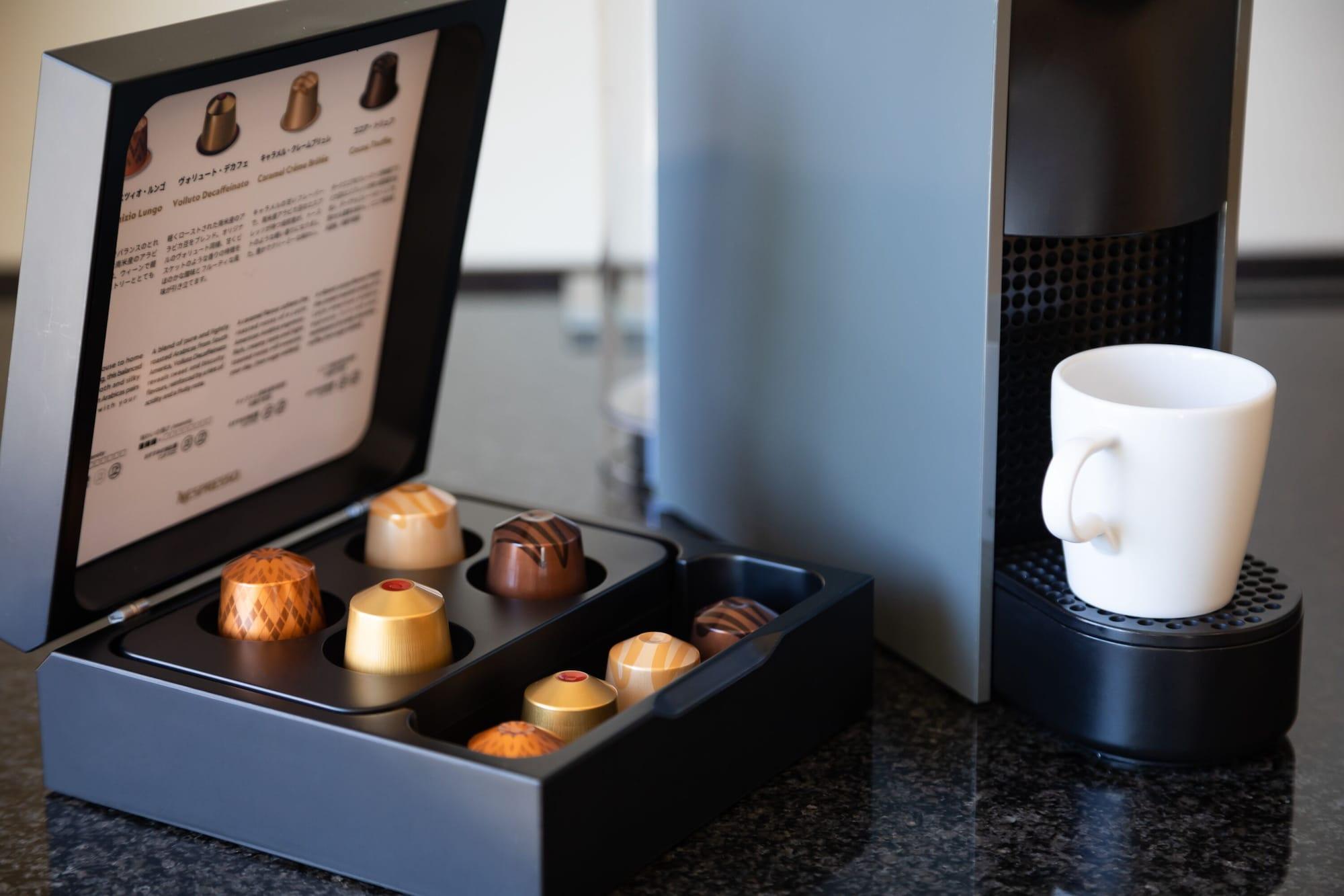 Marunouchi Hotel Prefektura Tokio Exteriér fotografie A Nespresso coffee machine